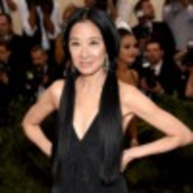 Vera Wang 	400 Milyon Dolar