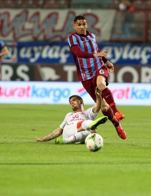 Carl Medjani (Trabzonspor)