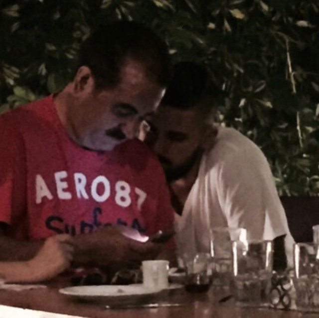 İDO TATLISES  - Burası Babamı 3-4 cümleye sığdırıp , özlü sözler yazıp anlatabileceğim bir yer değil .. Günün kutlu olsun ADAM ..