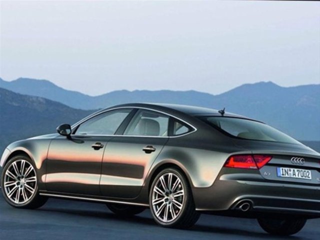 2- Audi A7