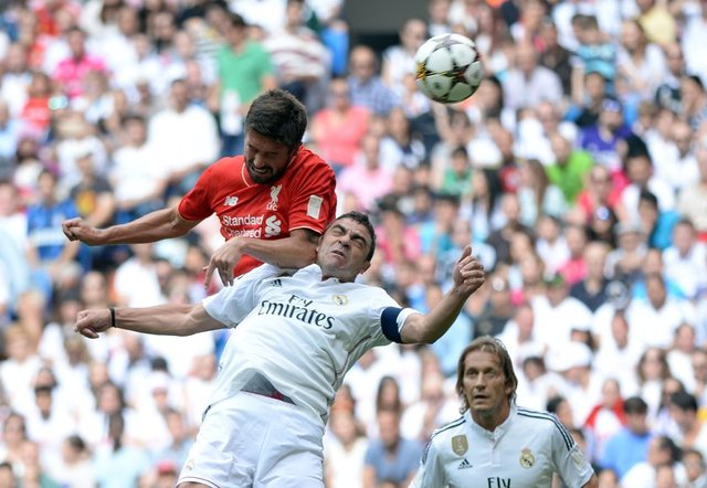 Real Madrid'de Zinedine Zidane, Emilio Butragueno, Seedorf, Morientes, Makelele, Christian Karembeu;