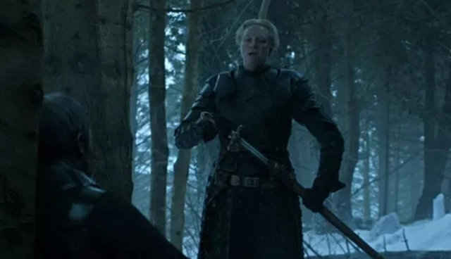 Eğer öldüyse neden Brienne'in onu öldürdüğü sahneyi göstermediler?