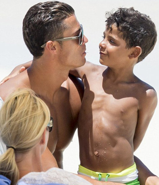 Cristiano Ronaldo ve oğlu