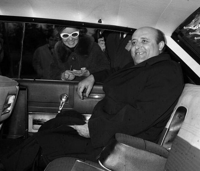 -Benzin vardı şeker vardı, şerbet yapıp biz mi içtik?