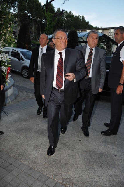 MESUT YILMAZ