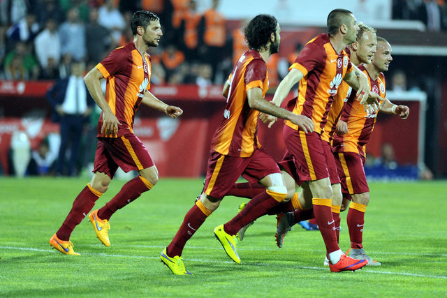 "Hamza hocanın takım içi denge metoduna hasta kaldım bu taraftarı karşınıza almayın pişman olursunuz"