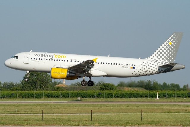 97 	Vueling Airlines 2014 Reytingleri	96