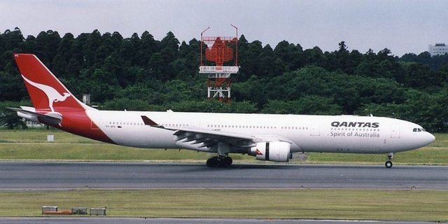 10 	Qantas Airways2014 Reytingleri 	11