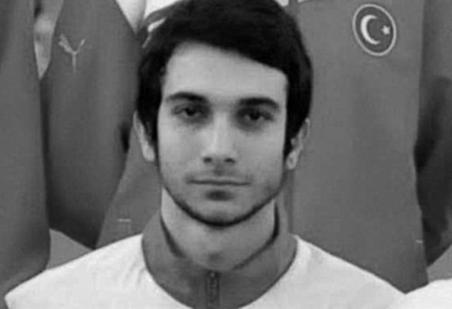 Türk sporcu Seyithan Akbalık