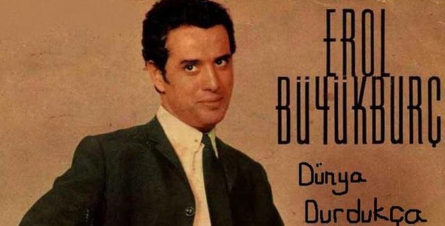 İlk albümü Sevgi Çiçekleri 1975 yılında müzik marketlerinde yerini alırken, 1981 yılnda ise Sen Varsın adlı albümü çıktı.