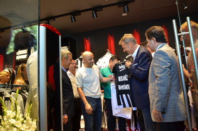 FİKRET ORMAN 