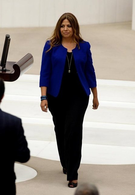 CHP İzmir Milletvekili Zeynep Altıok