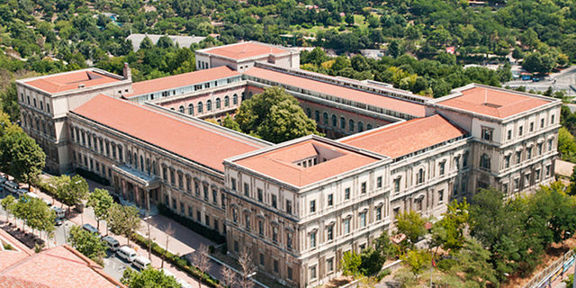 İstanbul Teknik Üniversitesi  8  TÜRKİYE