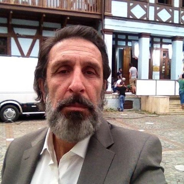 CEM ÖZER - Bursa'da sette, Kudret karakteri için beklerkene