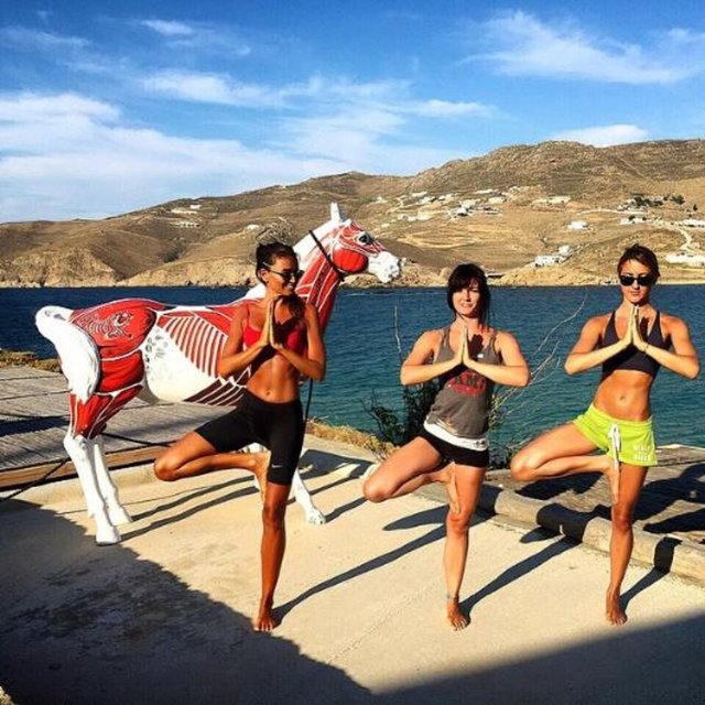 EDA TAŞPINAR - Yoga insanları  -