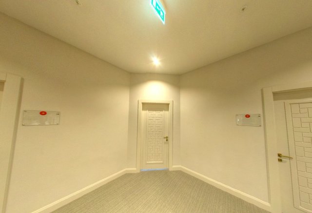 İDARİ BİNA KORİDORU