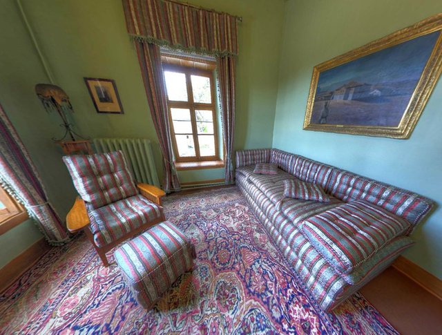 MİSAFİR YATAK ODASI