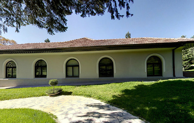 BAŞYAVERLİK ARKA BAHÇE