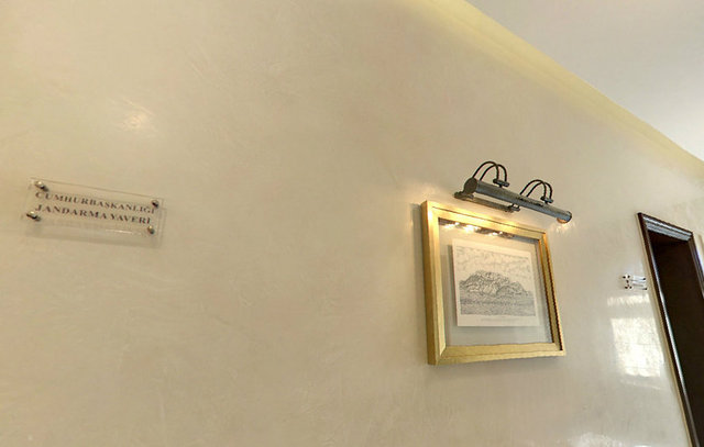 YAVER ODALARI KORİDORU