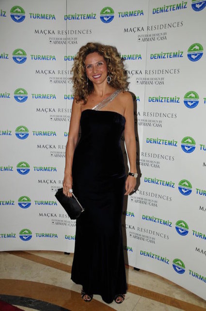 ESRA OFLAZ GÜVENKAYA