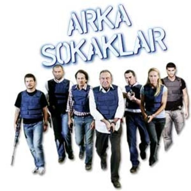 15-Arka Sokaklar - Ciro (TL)18.126.200