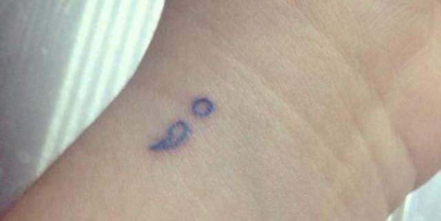 Noktalı virgül çoğunlukla bir yazarın cümleyi isterse bitirebileceği yerde kullanılıyor.