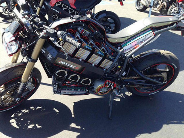 Motorsikletin iç mekanızması