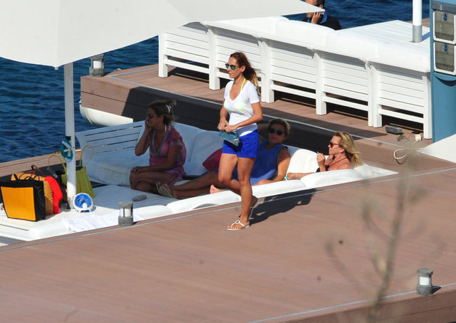 HANDE GAMGAM