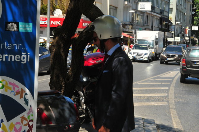 NIV GARİH 