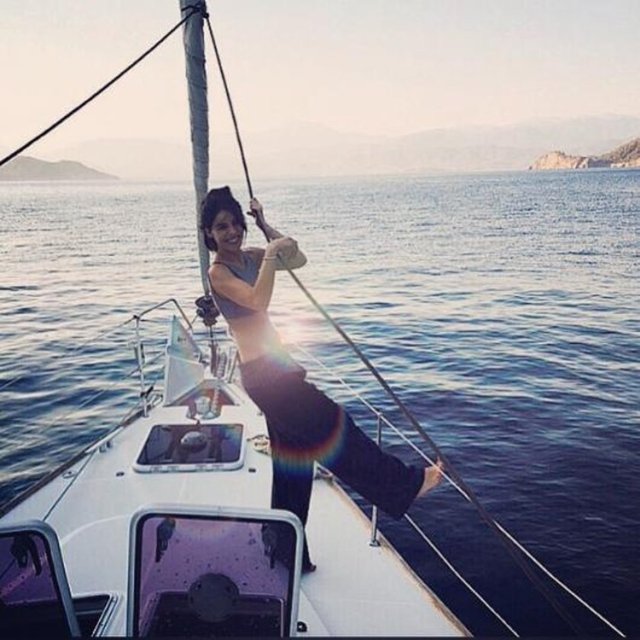 NUR FETTAHOĞLU  - Hep muzurluk hep muzurluk