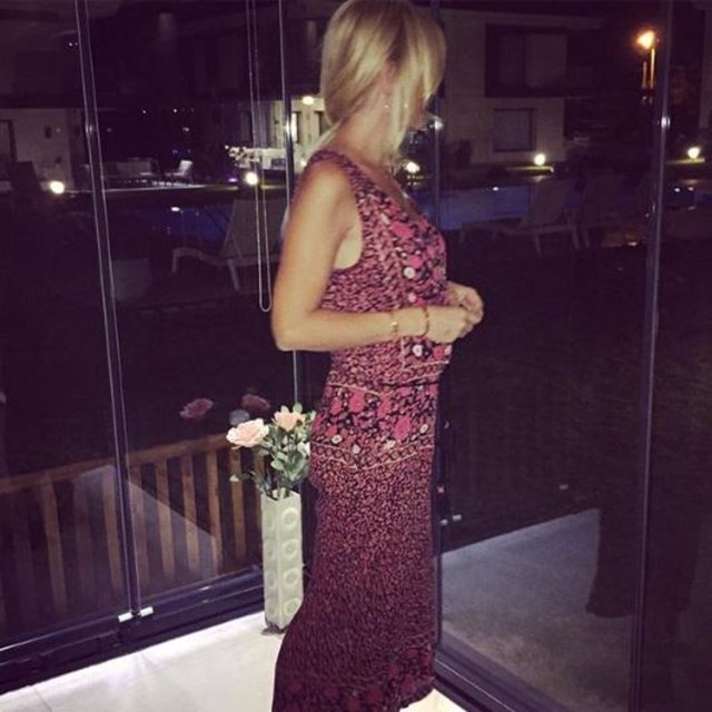 ECE ERKEN - En iyisi tulum giymek