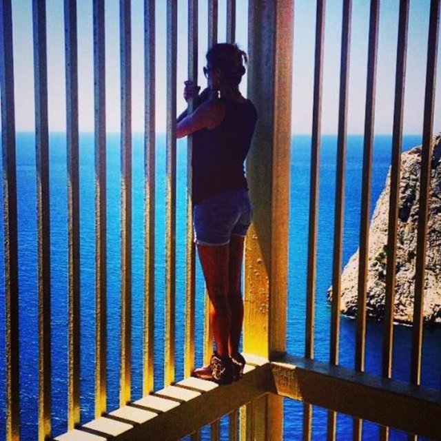 TUĞBA ÖZAY - En büyük hapishane karanlığa gömülmüş beyinlerdir