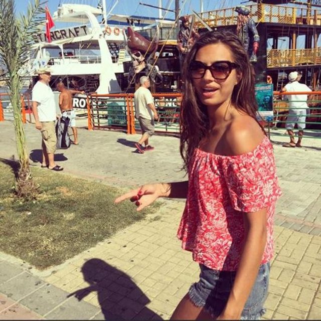 AMİNA GÜLŞE  - Galiba bu yoldan gitmeliyiz