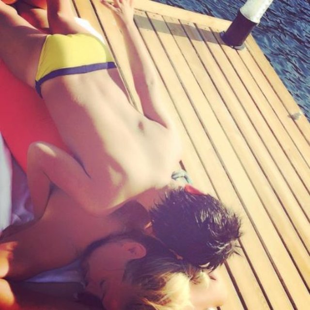 GÜLBEN ERGEN - Anneli, yürekli, oğullu, ciğerpare tostu...  -