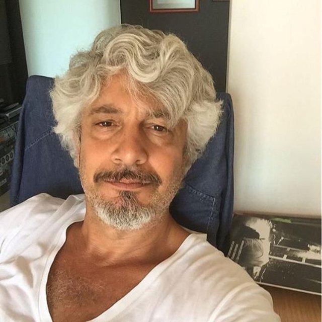 BEHZAT UYGUR - Sıcak, çalışmak,dağılmak üçgeninde Anlamsız bir fotoğraf