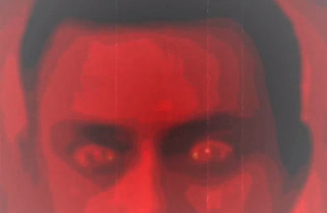 Videonun neden böyle bir etki yarattığını anlamak için orijinalinden yola çıkılarak tekrar bir video üretiliyor. Psikolojik tedavi gören tanıkların anlattıklarına göre yeniden oluşturulan video orijinalinin etkisini yaratmaktan uzak.