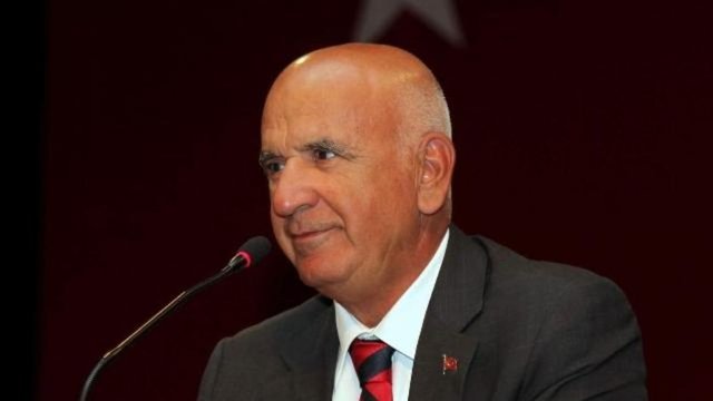 34- Fikret Öztürk, Opet, 4 milyon TL.