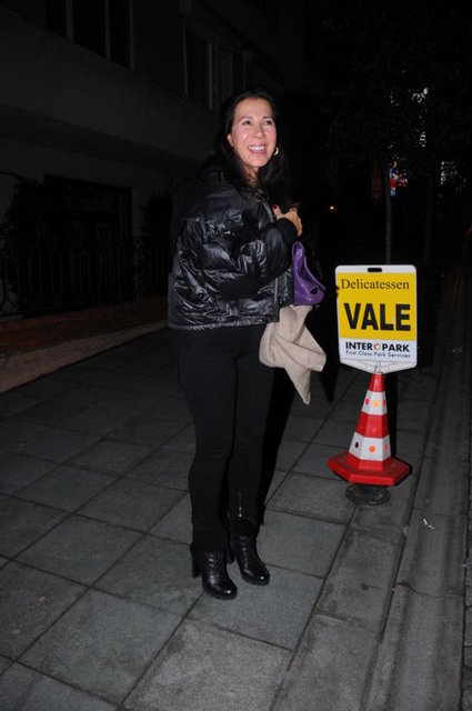 SELMA TÜRKEŞ
