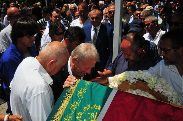 REMZİ ÖZMELEK