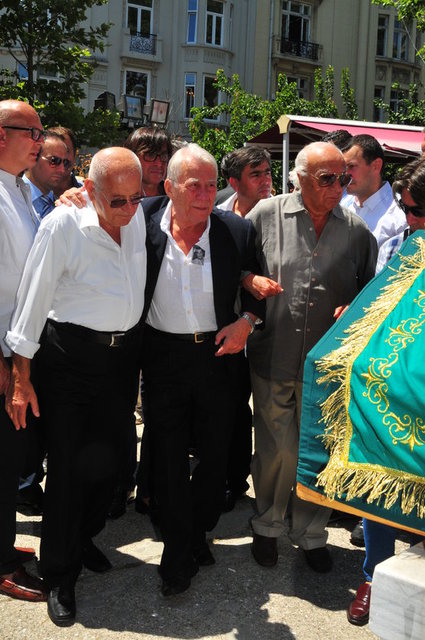 REMZİ ÖZMELEK, SELAHATTİN BEYAZIT+