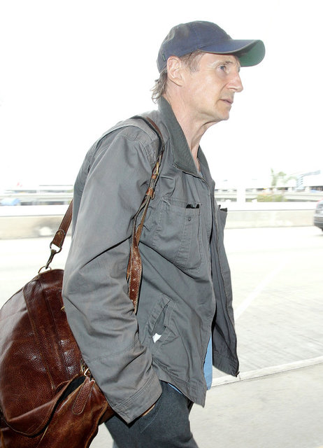 Bir süre önce hasta olduğu söylentileri yayılan Neeson bu iddiaları yalanlamıştı.