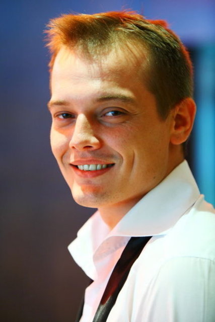 Arda Kural'ın annesi Gülnur Kural oğlunu arıyor. Oğlunun hayatından endişe ettiğini belirten Kural, yardım bekliyor.