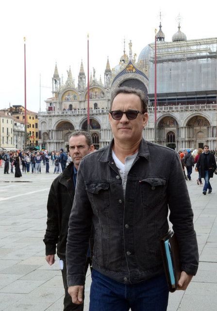 TOM HANKS