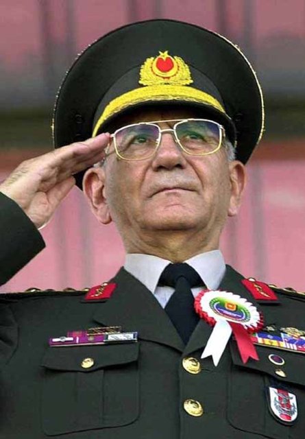 Hüseyin KIVRIKOĞLU - Orgeneral - 30 Ağustos 1998 - 28 Ağustos 2002