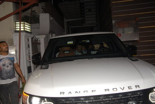 Ramon Motta'nın da katıldığı grup Bebek'teki Chila adlı mekânda geç saatlere kadar eğlendi.