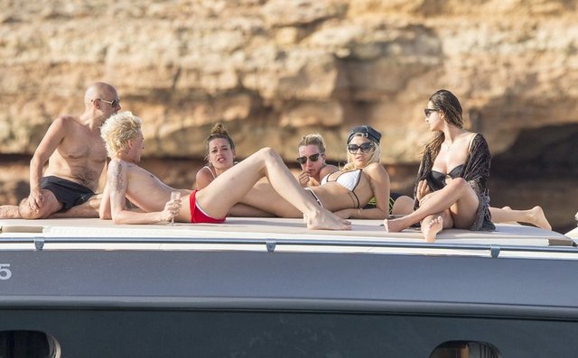 RITA ORA