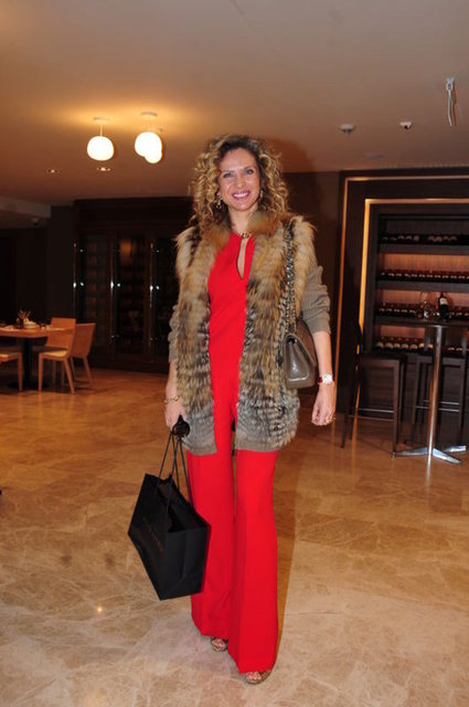 ESRA OFLAZ GÜVENKAYA
