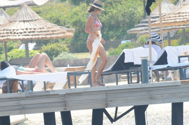 ESRA OFLAZ GÜVENKAYA