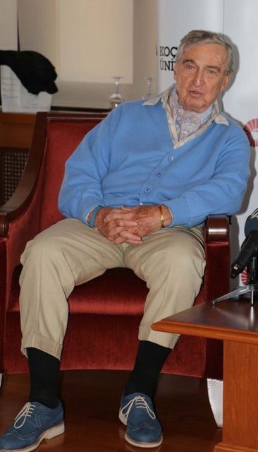 RAHMİ KOÇ