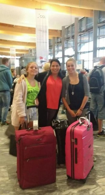 NORVEÇLİ KIZLAR DA KAYIP - Norveçli Line Lita Hoholm,15 yaşındaki kızı Mia Emilie Haougen ve aynı yaştakikız arkadaşı Ida Marie Nodland'ın 3 gündür eve gelmediğini belirterek, polis ve jandarmaya kayıp başvurusunda bulundu